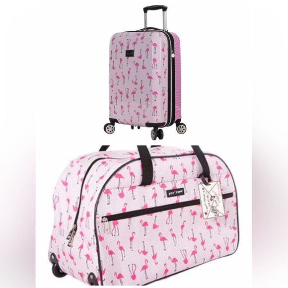 New 2 pc Set Flamingo Strut Betsey Johnson Luggage - Picture 2 of 16